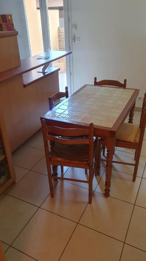 Appartement Centre Ville Saint-Raphael Esterno foto