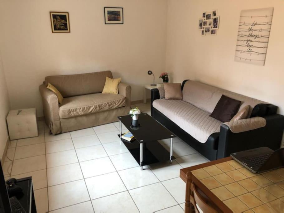 Appartement Centre Ville Saint-Raphael Esterno foto