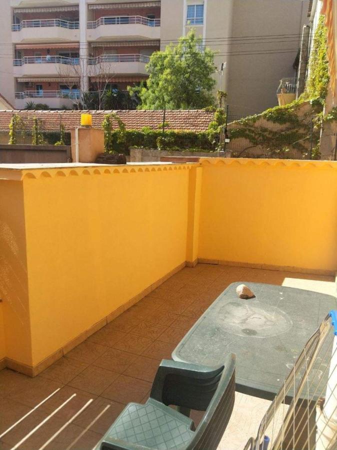 Appartement Centre Ville Saint-Raphael Esterno foto