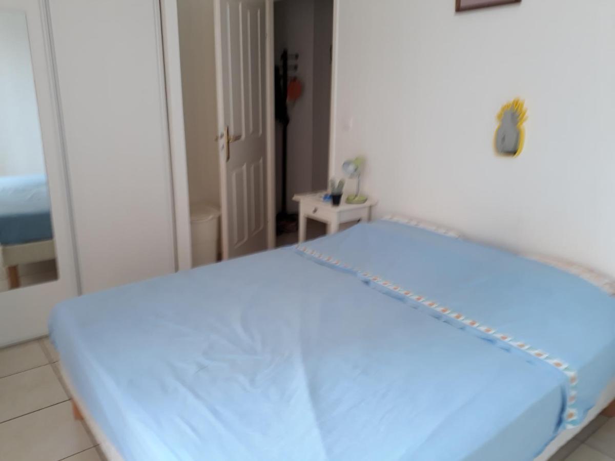 Appartement Centre Ville Saint-Raphael Esterno foto
